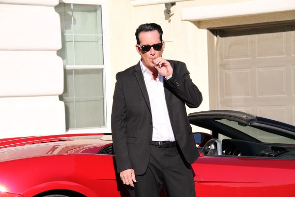 Adult hypnotist celebrates his 20th anniversary in show business at Paris Las Vegas