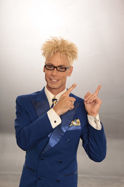 Celebrity Magician Murray Sawchuck