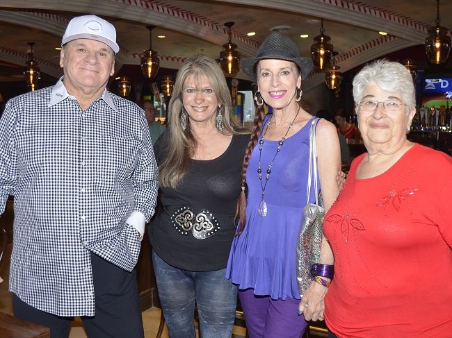 Pete Rose, Bobbie Katz, Judy Thorburn, and Dianne Davis